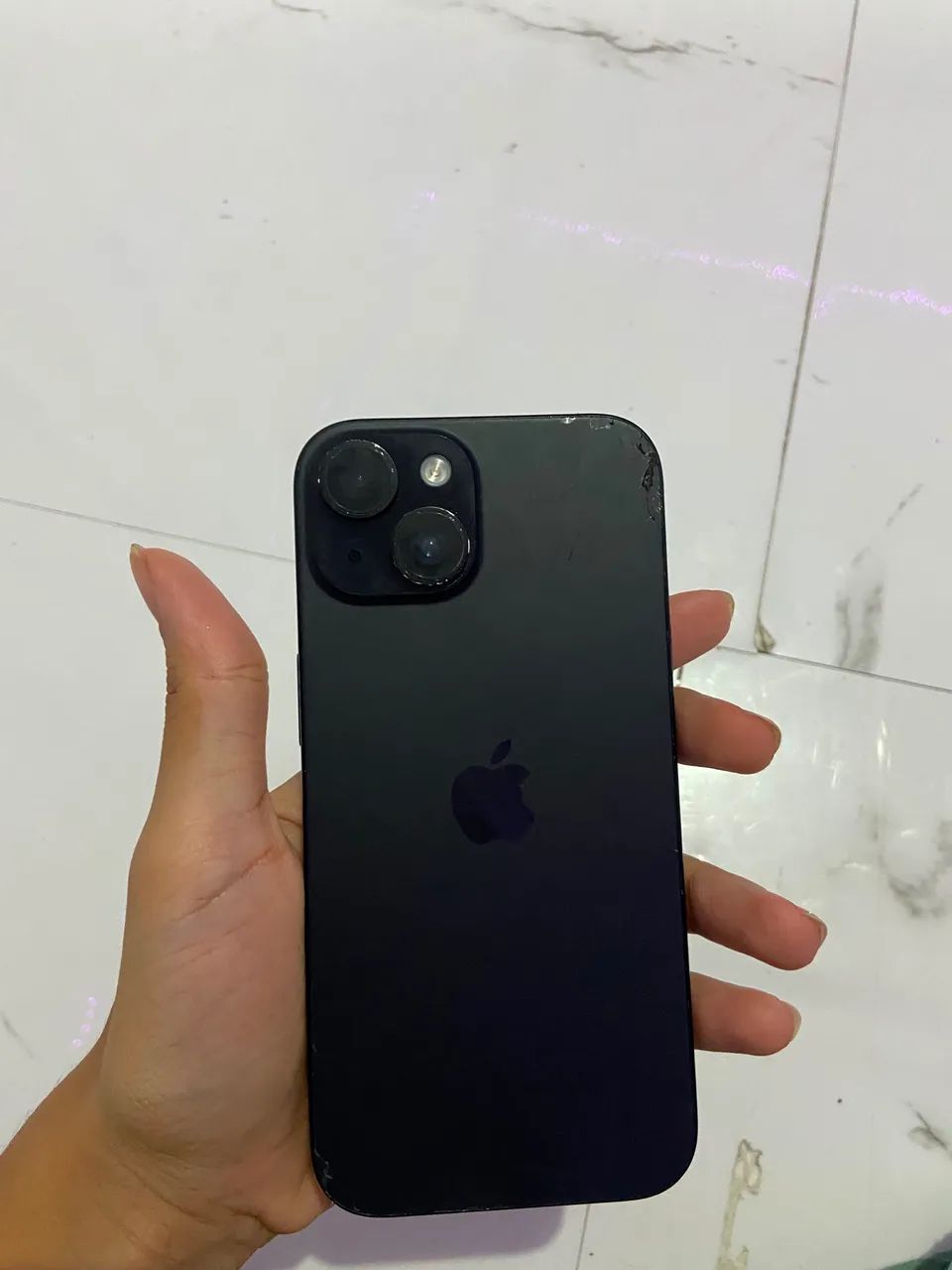 Vendo iPhone 15 normal 128gb  saúde 90%  - Foto 5