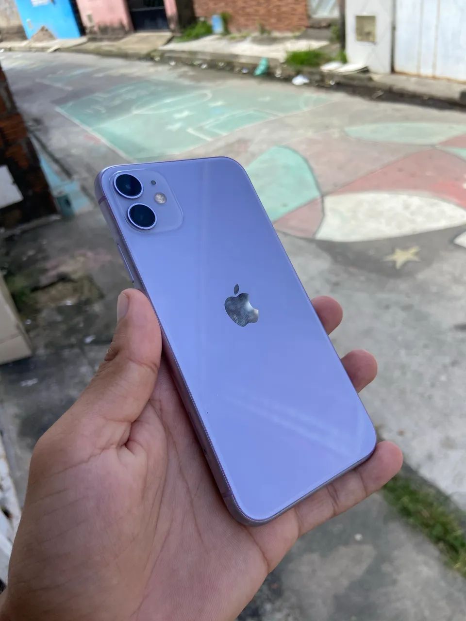 iPhone 11 