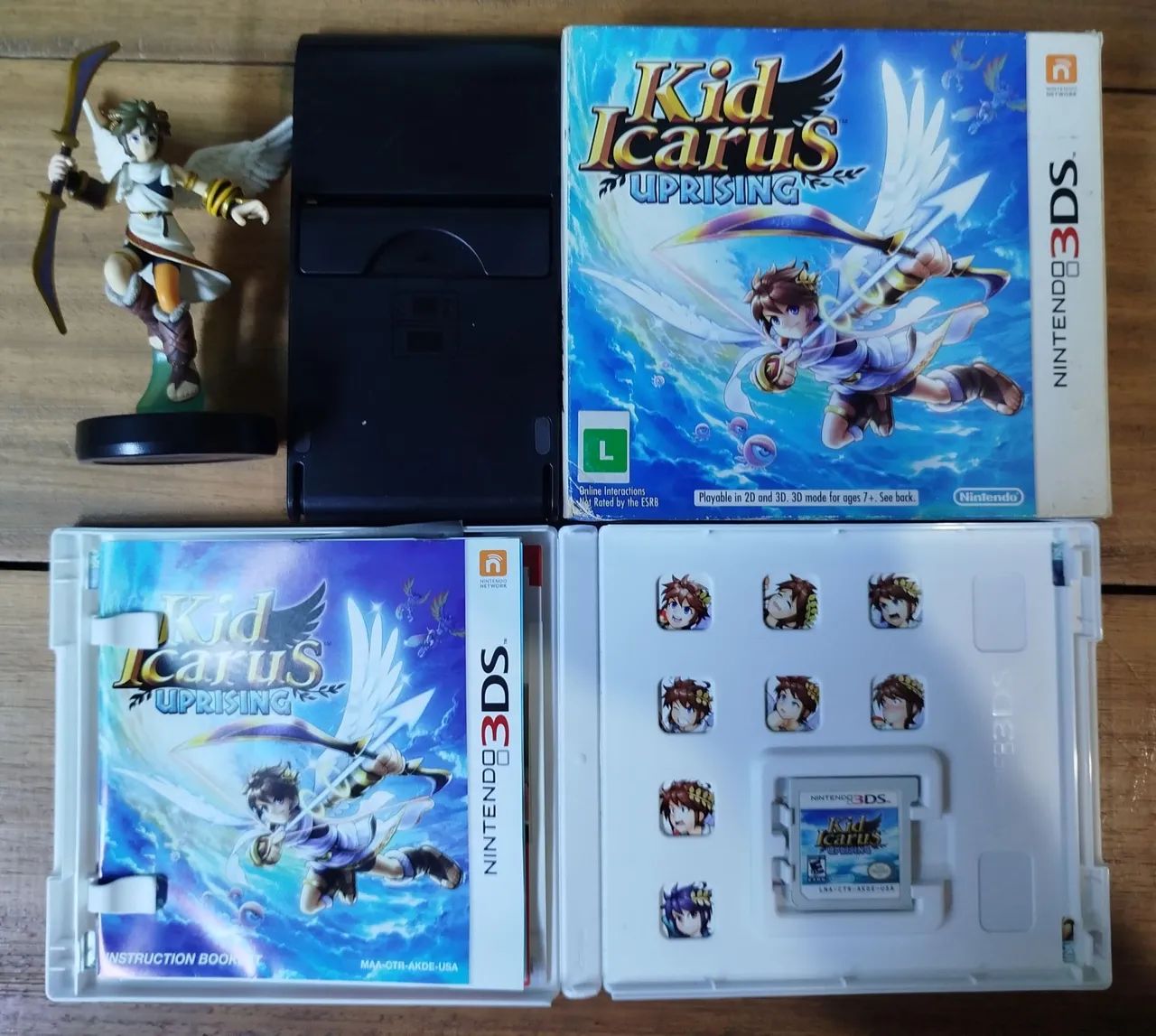 Kid Icarus uprising + Pit amiibo