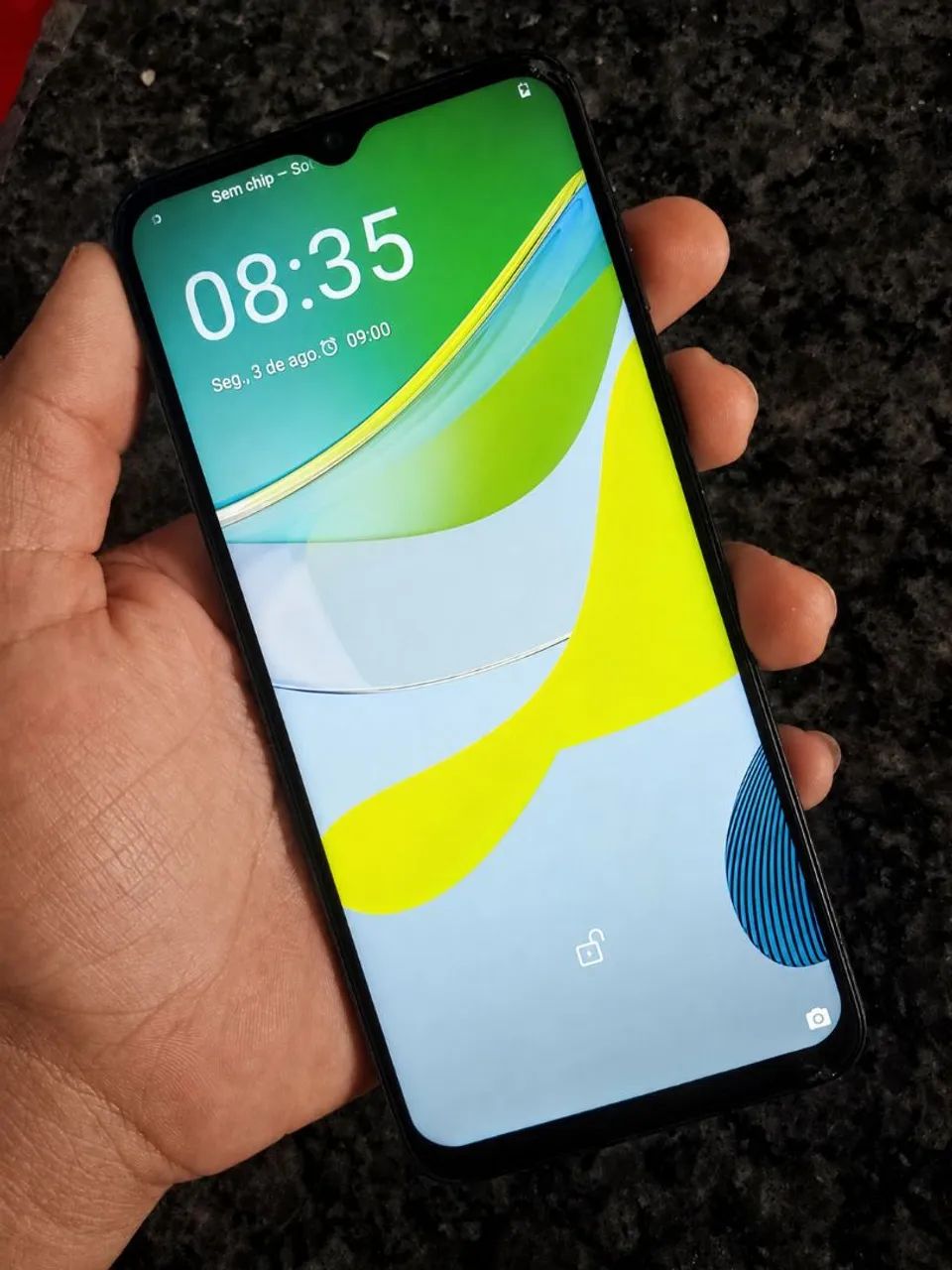 Celular Motorola E13