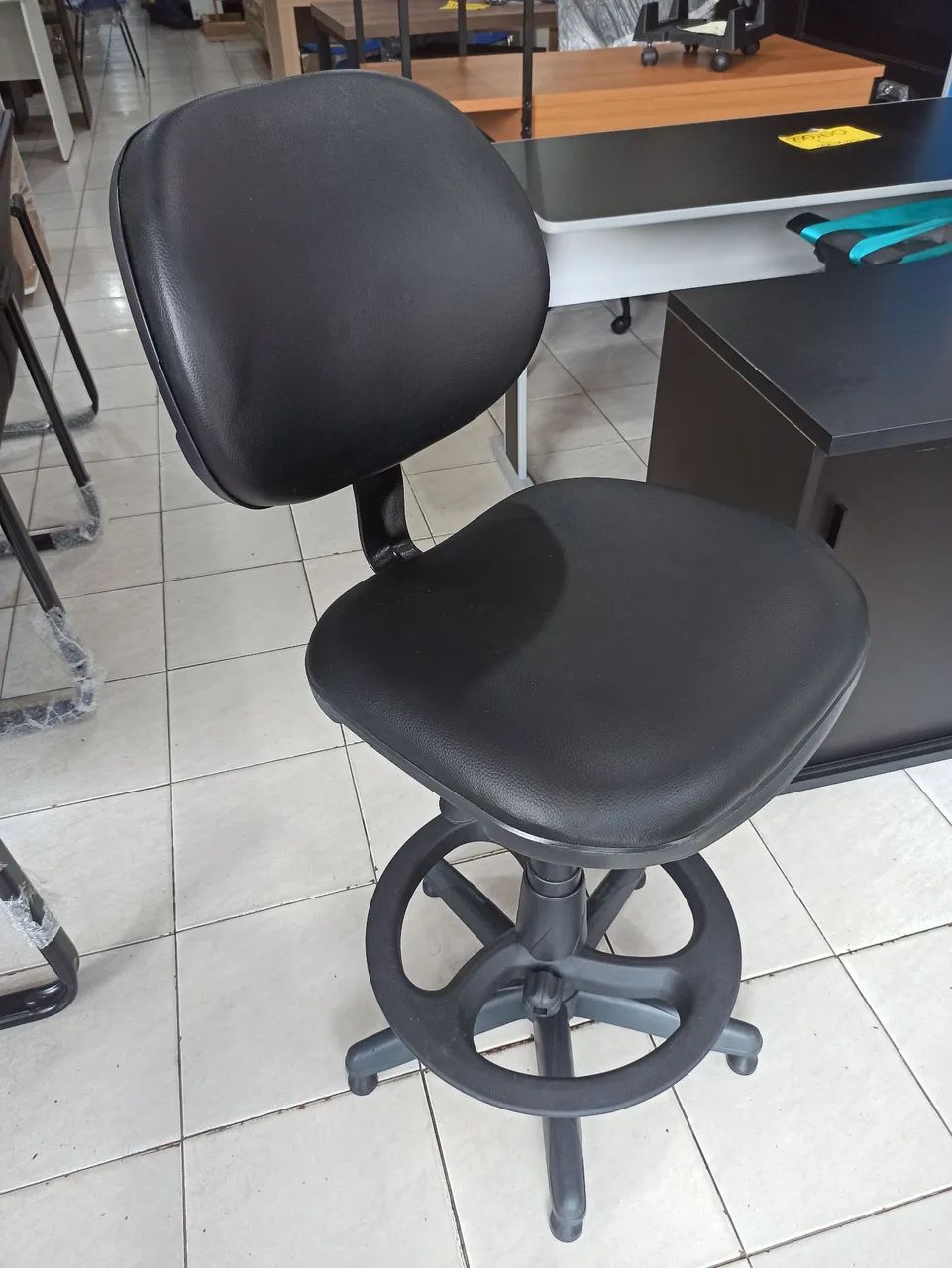 Cadeira para bancada alta  - Foto 3