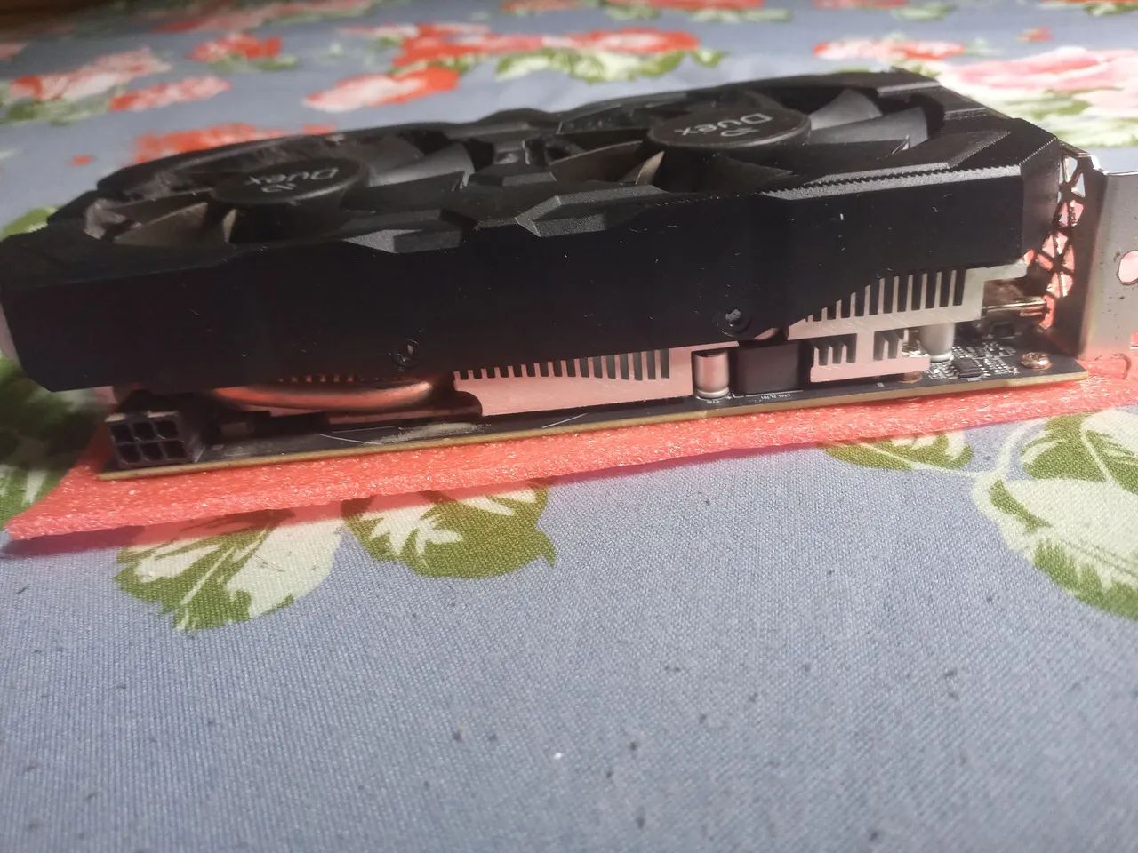 Rx 580 Duex Para Conserto/Com Defeito - Foto 5
