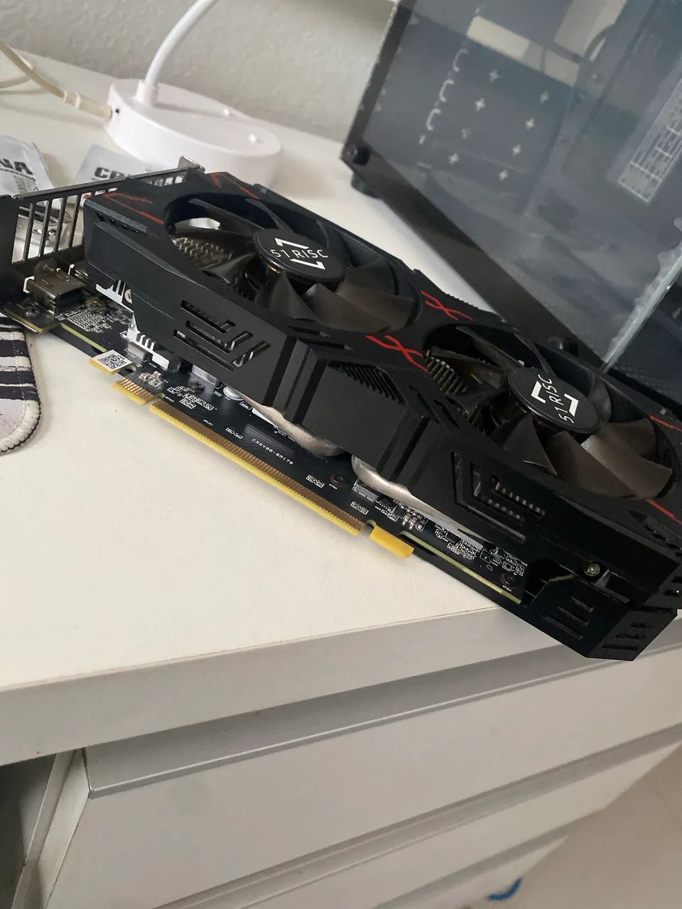 Placa de video Rx 5500 - Foto 2