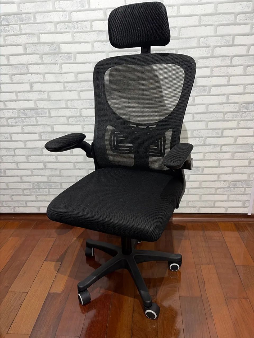 Cadeira Presidente Basic Mesh 