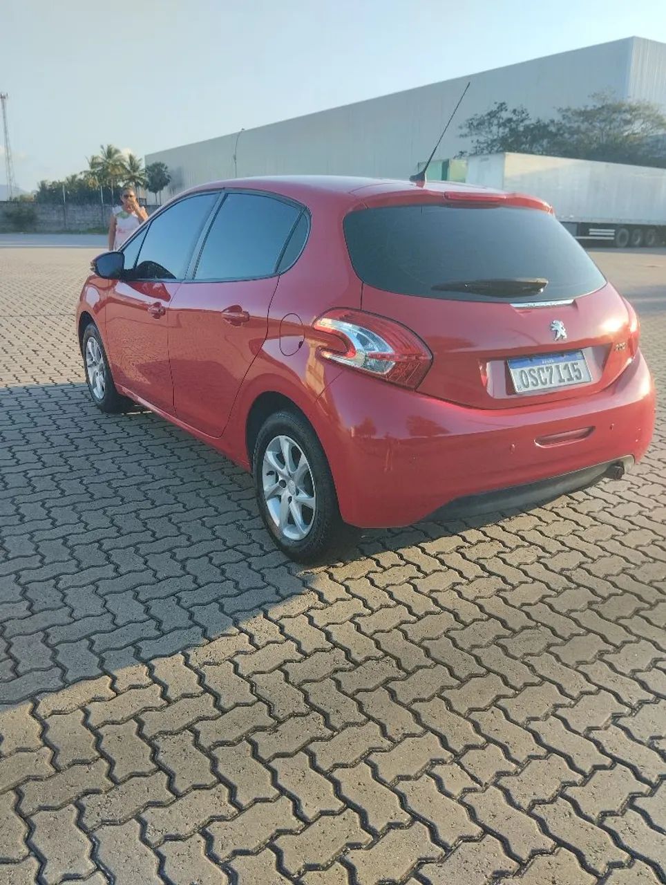 Peugeot 208 Active/active Pack 1.5 Flex 8V 5P 2014 - Foto 4