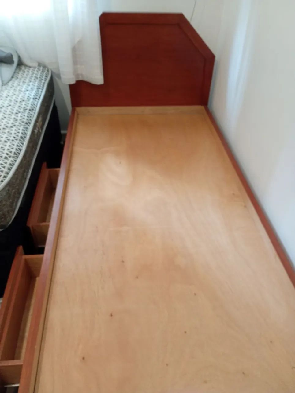 Cama solteiro