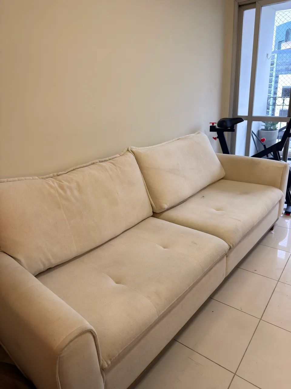Sofá 4 lugares de linho 