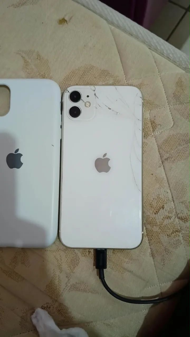 iPhone 11 - Foto 3