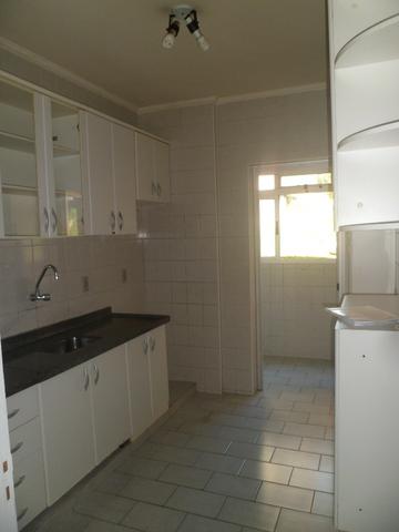Apartamento 02 dormitórios, Vila São José, fácil acesso a Dutra - Foto 3