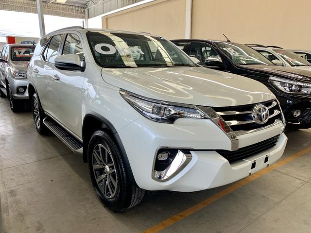 Hilux SW4 SRX 7 LUGARES 2019/2020 0km - Foto 3