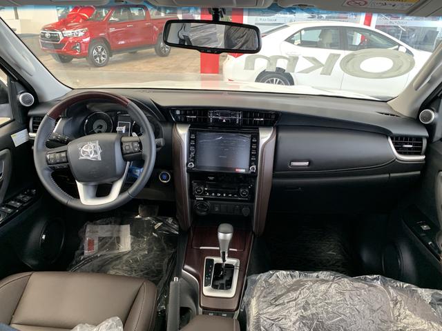 Hilux SW4 SRX 7 LUGARES 2019/2020 0km - Foto 6