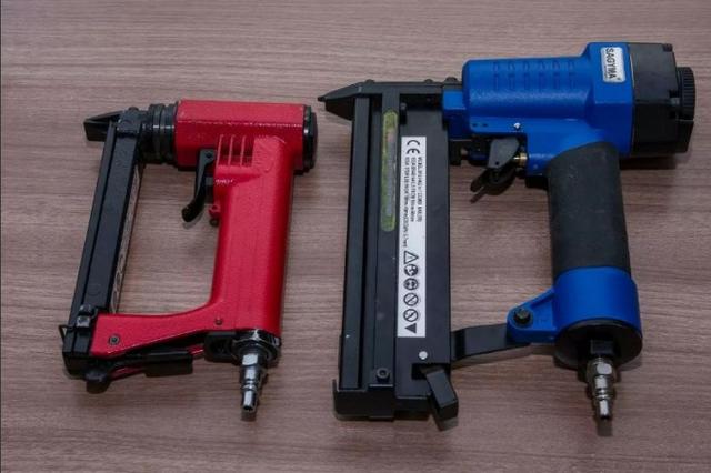 Kit Grampeador 80w Tg + Pinador/grampeador - Seminovos