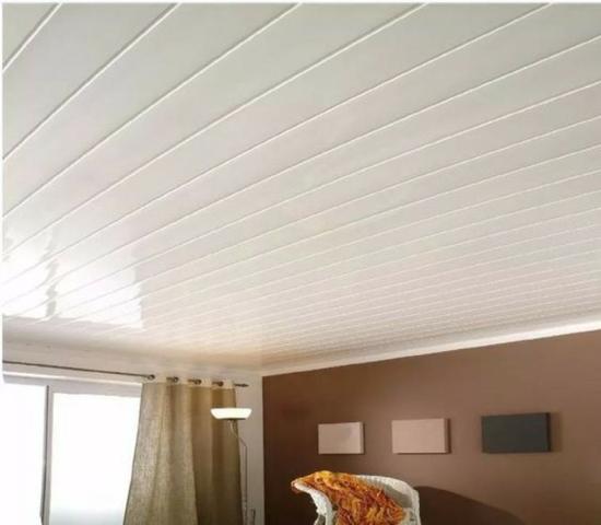 Forro Pvc 10cm x 6m - Branco Frisado - Foto 3
