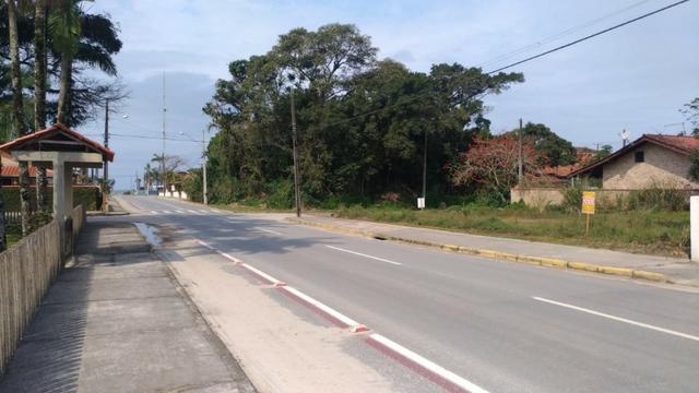Terreno em Itapoá no asfalto, esquina, próximo a praia, comercial e residencial - Foto 4