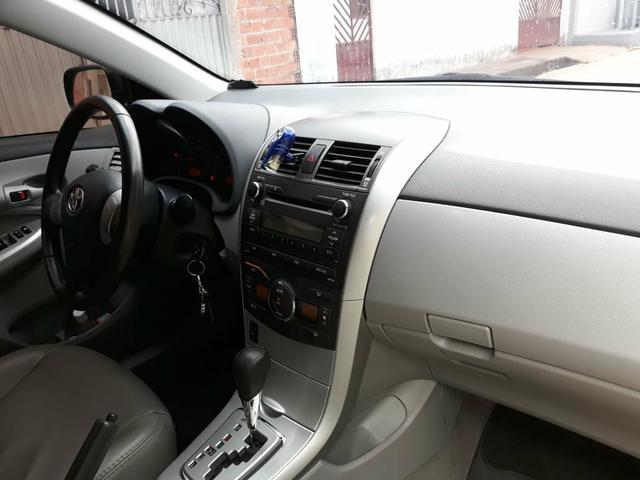 Vendo Corolla 1.8 automático - Foto 4