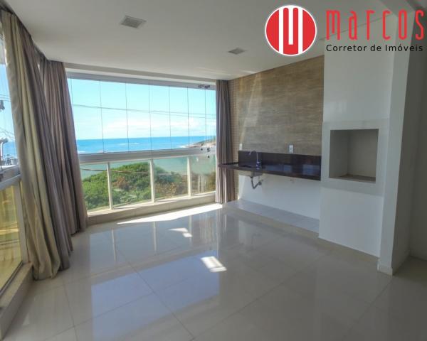 Apartamento de frente para o mar 3 suítes na Enseada Azul
