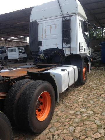 Iveco 740S46T 2011 6x4 automática Teto Alto - Foto 9