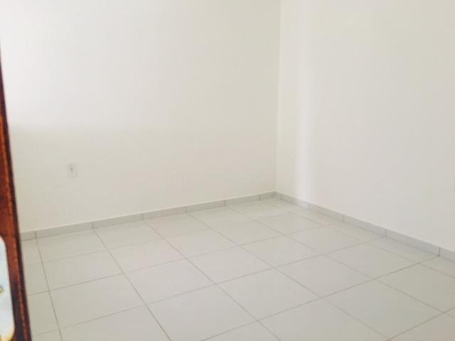 Linda casa com documentação grátis 2 quartos e 2 suites,entrada em 12x , * - Foto 12