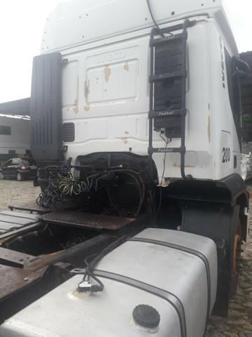 Iveco 740S46T 2011 6x4 automática Teto Alto - Foto 2
