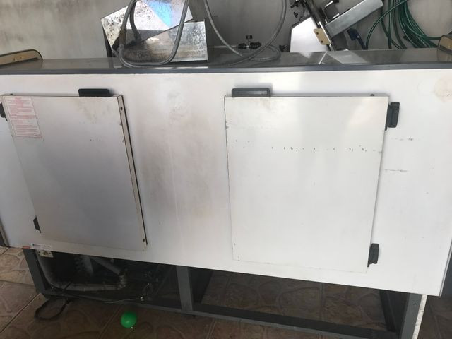Balcão refrigerado com visão
