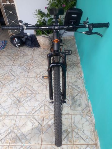 Bike Mormaii aro 29 semi nova poucas vezes usadas - Foto 3