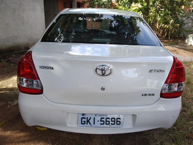 Etios 1.5 XS sedan - Foto 5