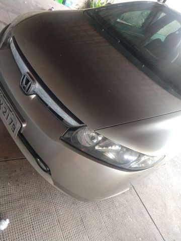 Ronda Civic - Foto 4