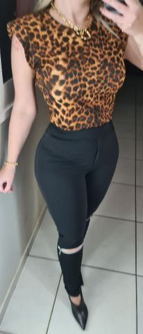 Calça em suplex reforçado com ziper e tratorada abaixo so joelho! Perfeita! - Foto 2