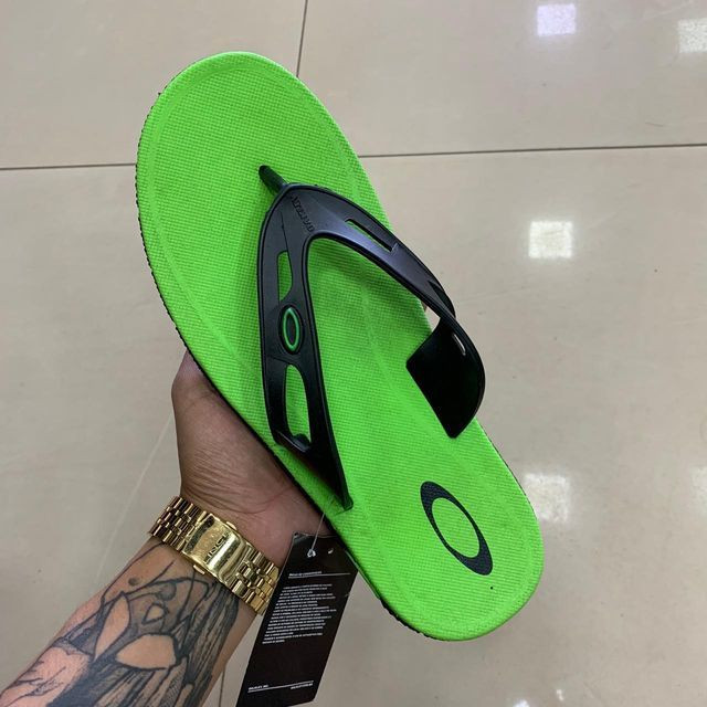 Promoção oakley operative