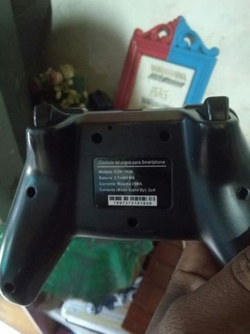 GAME PAD controle Bluetooth pra jogo em celular - Foto 3