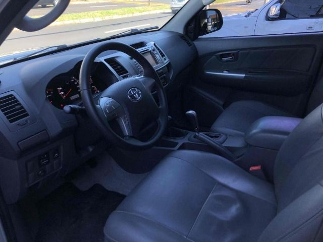 Toyota Hilux Srv Top 3.0 Turbo 4x4 CD Diesel 2013 - Foto 10