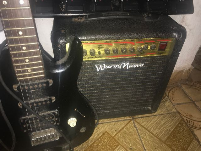 Guitarra caixa e pedaleira - Foto 4
