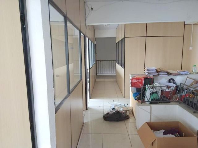 Comercial frente dias da cruz