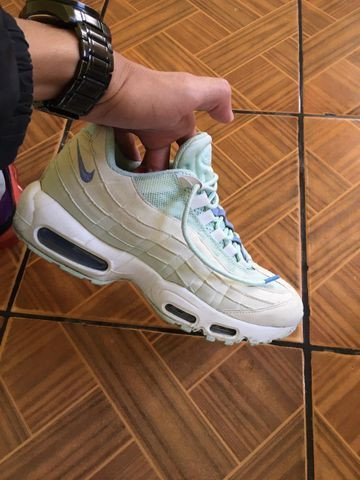 Tênis Nike 95