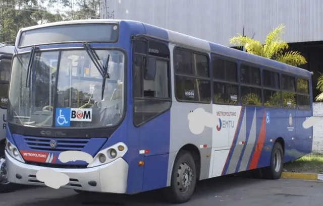 Onibus urbano ano 11/12 volks 15.190