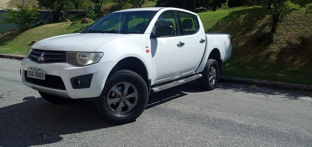 L200 TRITON