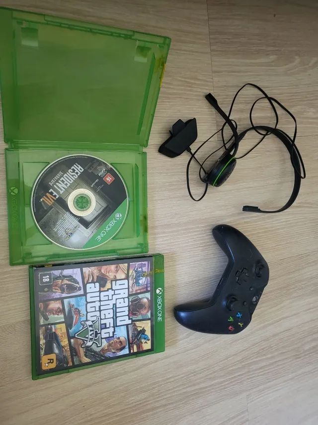 Xbox One + GTA V + Resident Evil - Foto 2