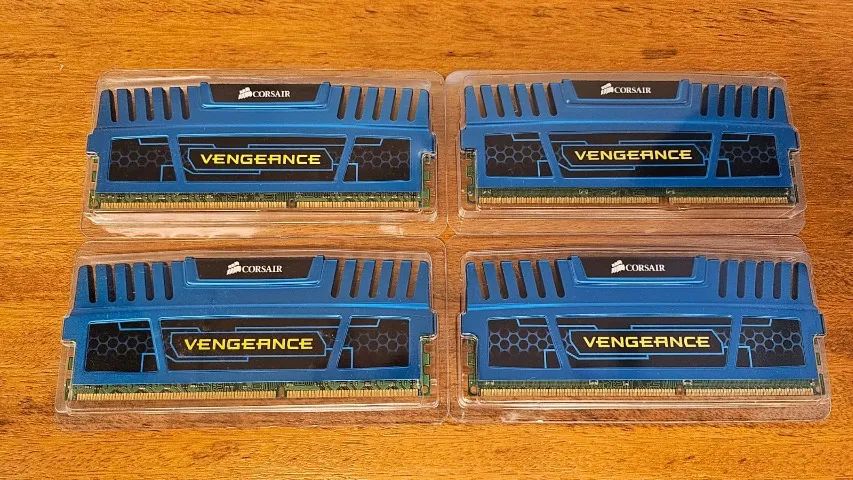 Kit Memória Ram DDR3 Alta Performance 16Gb - Vengeance® 8GB Dual Channel DDR3 Memory Kit