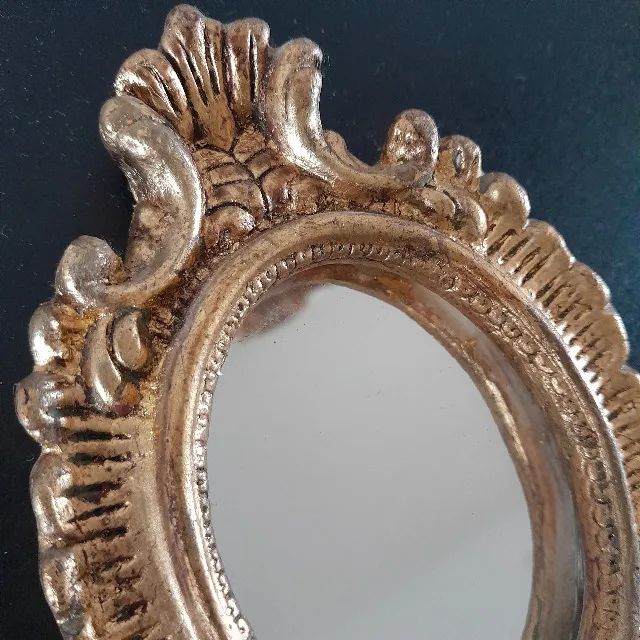 Espelhos Decorativos moldura gesso e folha de ouro - Foto 2