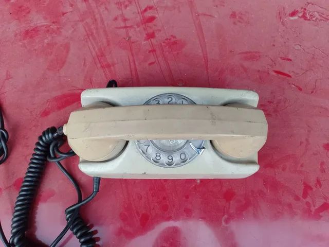 Telefone antigo relíquia  - Foto 2