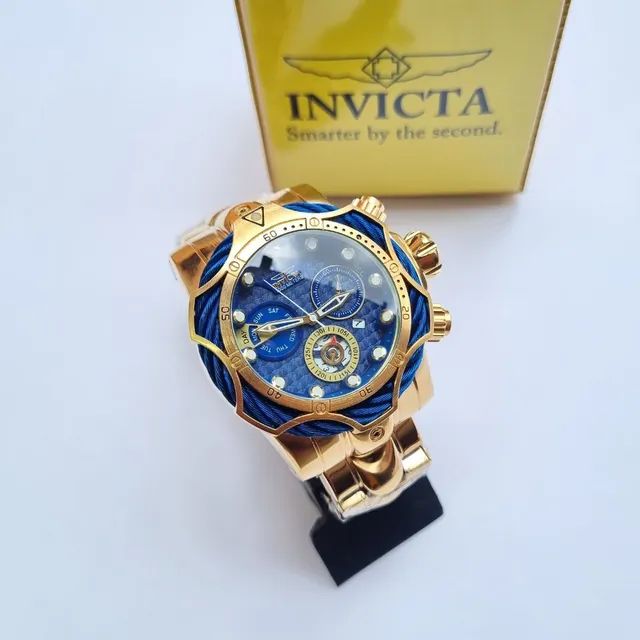Relógio invicta venon dourado fundo azul  - Foto 2