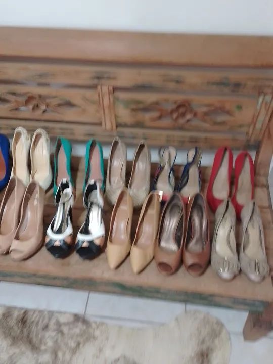 Sapatos Femininos Diversos - Foto 2