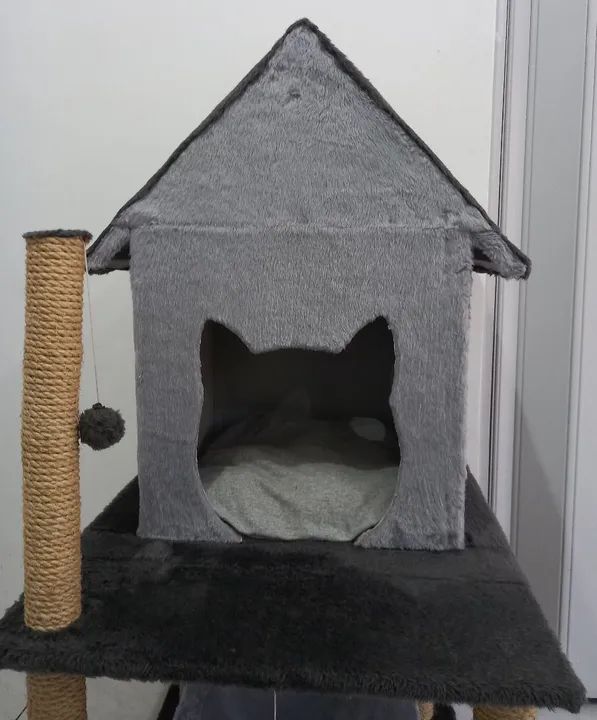 CASINHA COM ARRANHADOR TAMANHO GRANDE PARA GATOS  - Foto 4