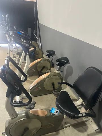 Bicicleta vertical e Eliptico Athletic 1200 cada, não aceito OLX pay - Foto 3
