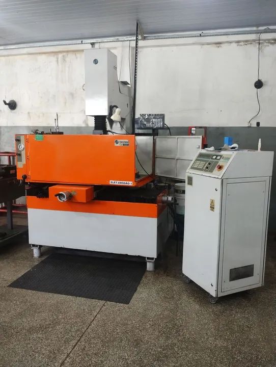 Eletro erosão Engemag 800nc - Foto 3