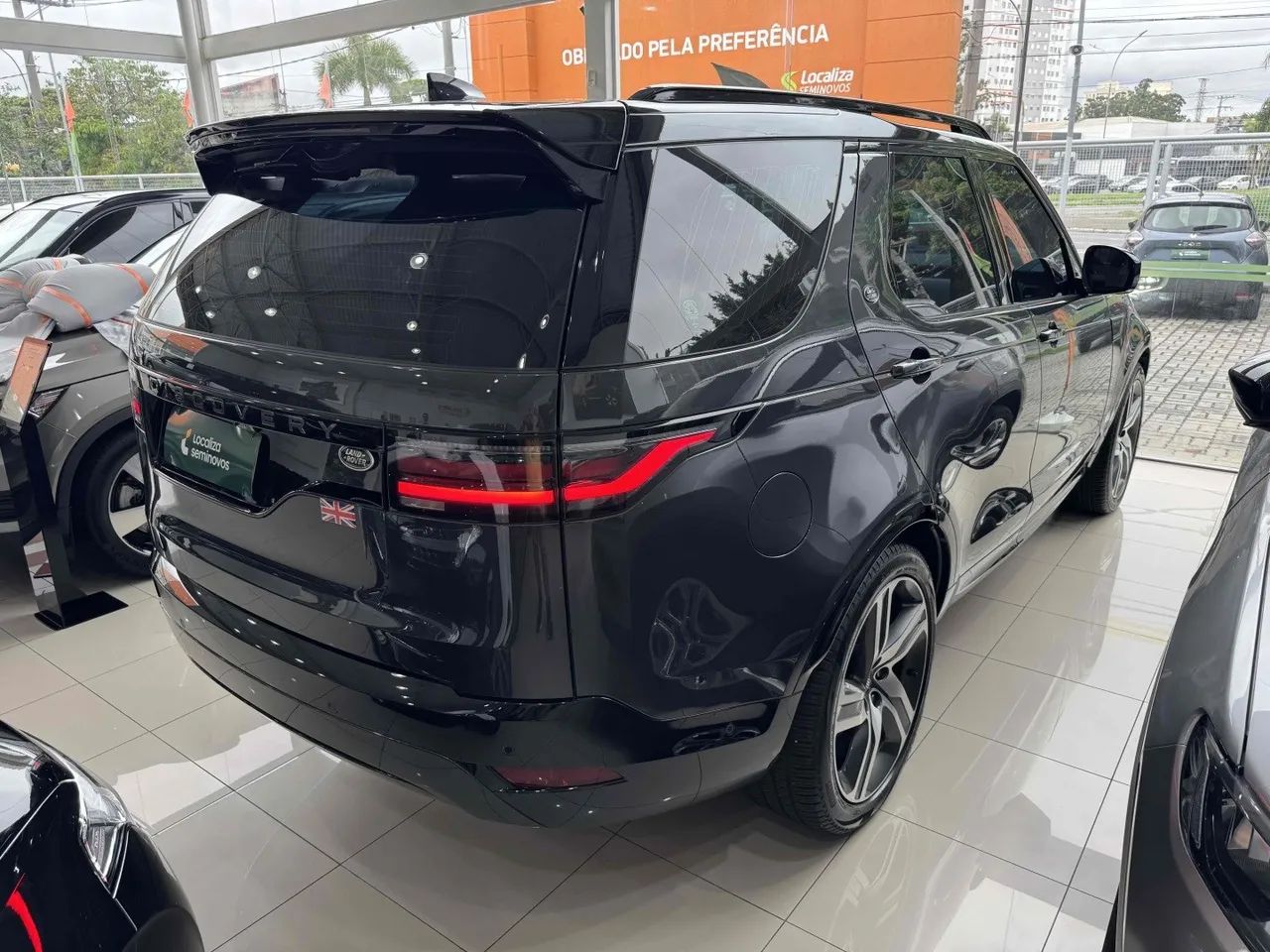 Land Rover Discovery R- Dyn HSE 3.0 4x4 Die. (Hib.), foto 5 de 14