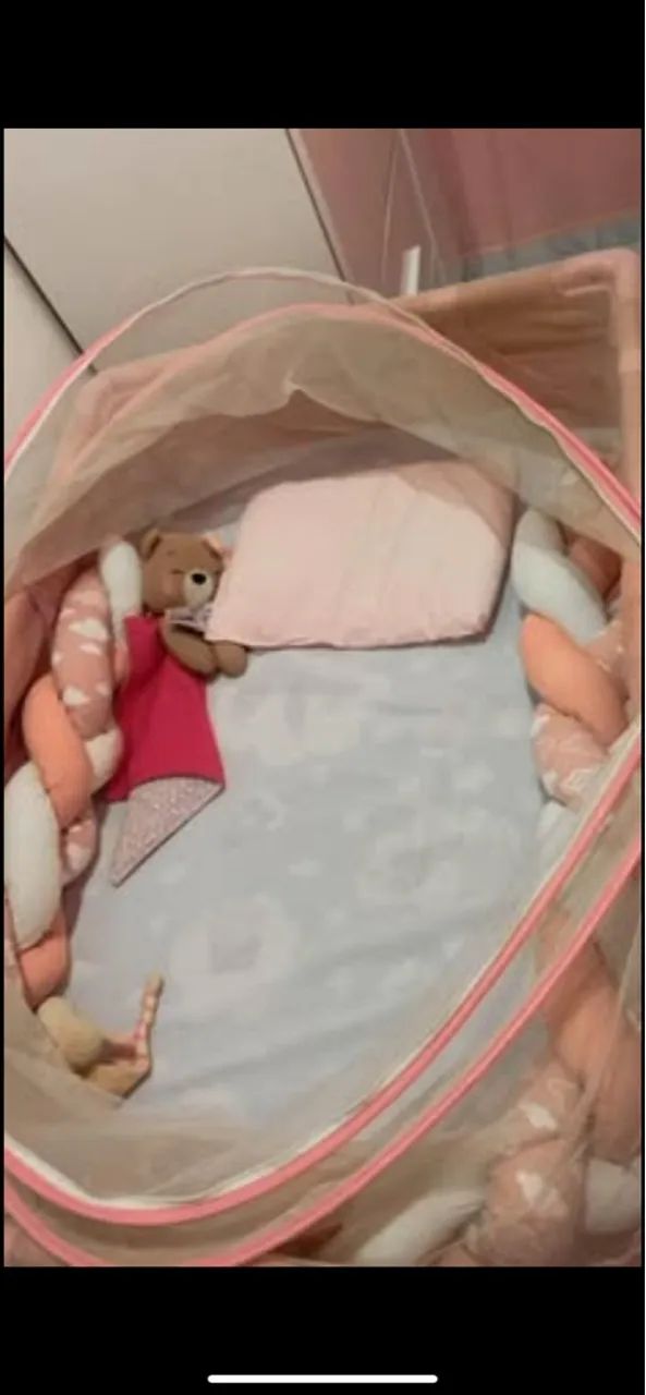 Berço quadrado com mosquiteiro rosa - Foto 2