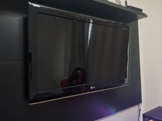 TV LG 32 INCHES IN PERFECT CONDITION63824076594433120