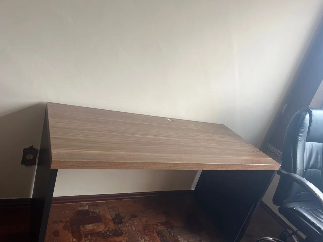 Office desk64316478894082121