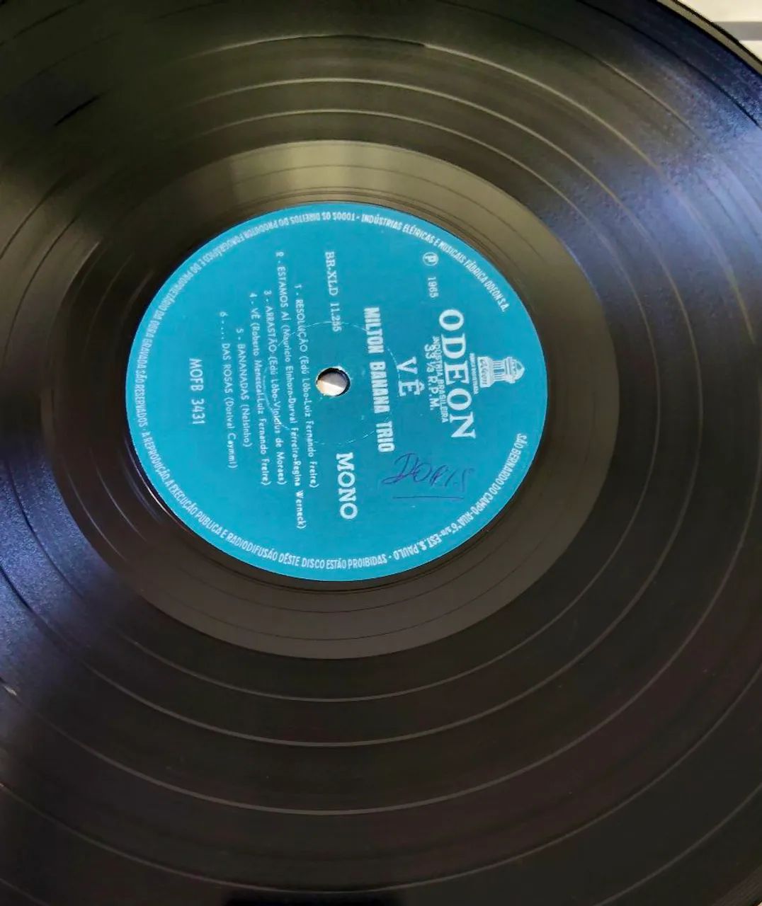 Vinil Milton Banana Trio - VÊ 1965 - Foto 3